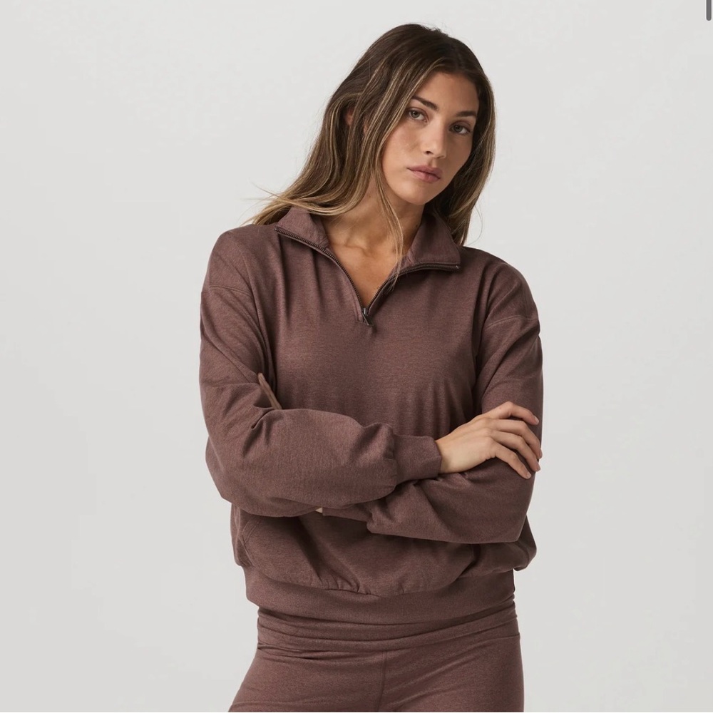 Vuori Granite Half Zip in Sable
